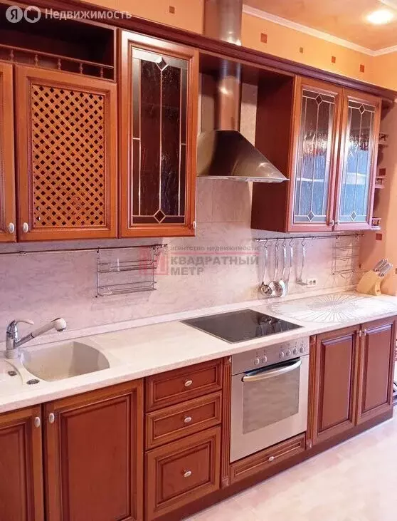 2-комнатная квартира: Старый Оскол, микрорайон Зелёный Лог, 5 (90.7 м) - Фото 1