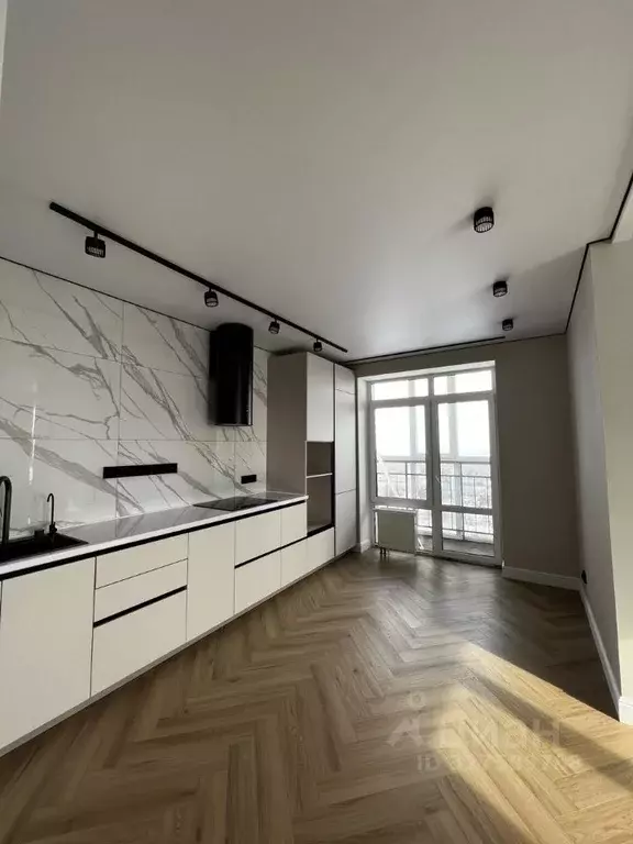 2-к кв. Татарстан, Альметьевск ул. Гафиатуллина, 48к1 (60.0 м) - Фото 1