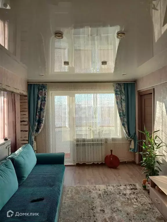 Продаётся 4-к квартира, 57.9 м - Фото 1