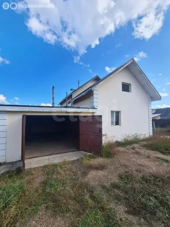 Дом в село Сотниково, улица Большая Поляна (130.2 м) - Фото 1