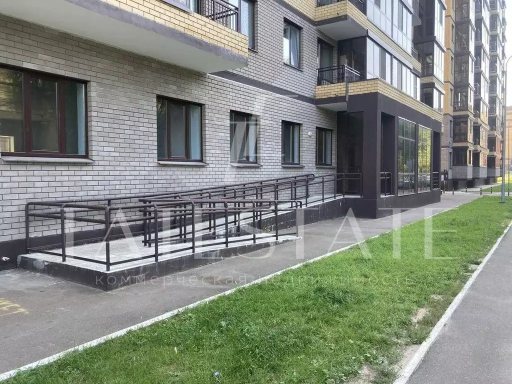 Помещение свободного назначения в Татарстан, Казань ул. Рауиса ... - Фото 1