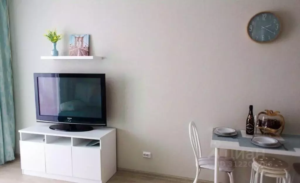 Комната Красноярский край, Красноярск ул. Мужества, 10Б (10.0 м) - Фото 0