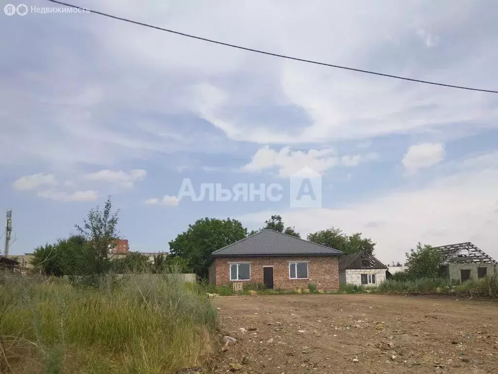 Дом в Шахты, улица Смидовича (126 м) - Фото 1