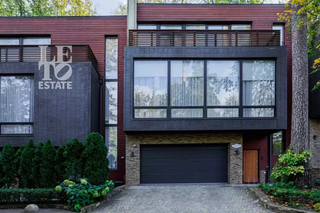 Таунхаус в Московская область, Одинцовский городской округ, д. Жуковка ... - Фото 1