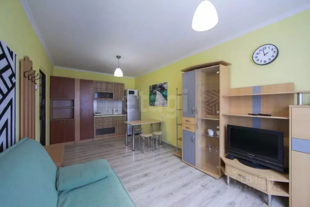 1-к кв. Калининградская область, Калининград Нарвская ул., 72 (36.0 м) - Фото 1