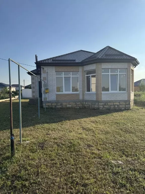 Дом в Ставропольский край, Михайловск Шпаковский район, ... - Фото 1
