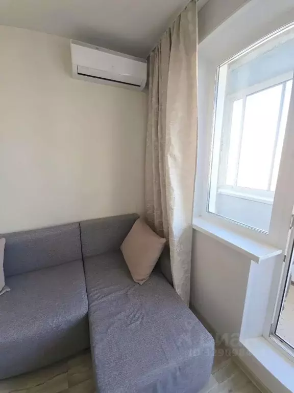 1-к кв. Челябинская область, Челябинск Российская ул., 204 (32.0 м) - Фото 2