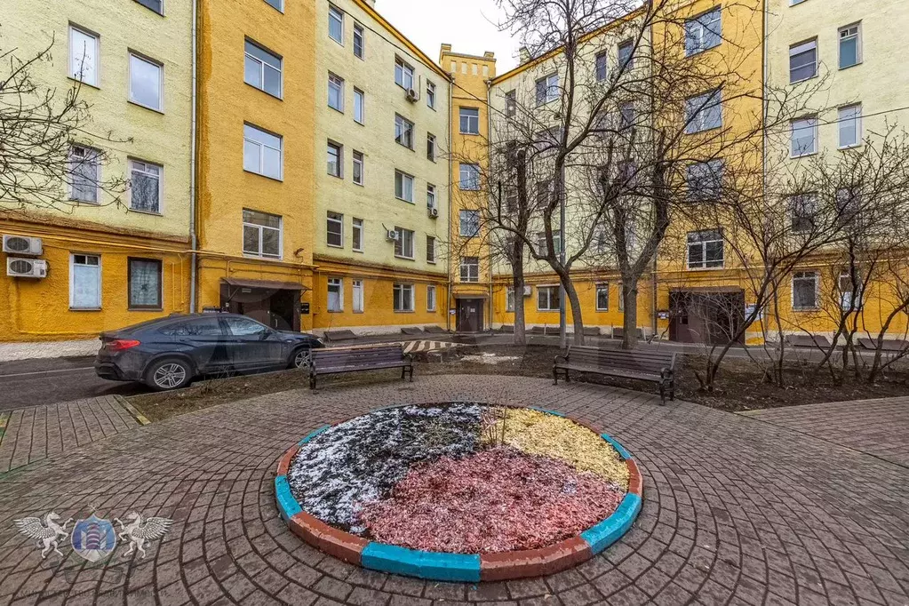 Комната 35,5 м в 3-к., 5/5 эт. - Фото 0