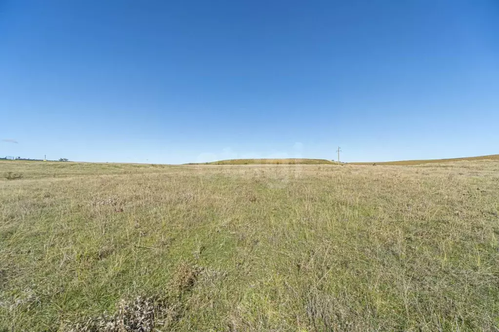 Участок в Крым, Бахчисарайский район, Каштановское с/пос, с. Отрадное ... - Фото 1