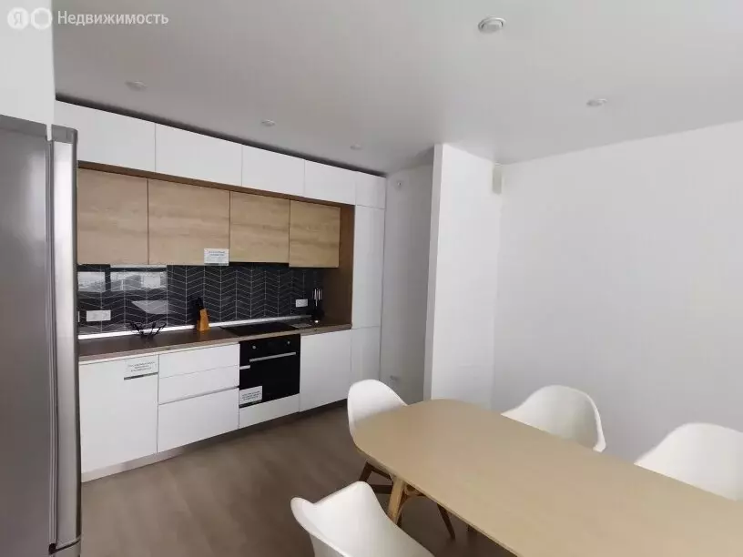 3-комнатная квартира: Пенза, улица Яшиной, 2 (82.7 м) - Фото 2