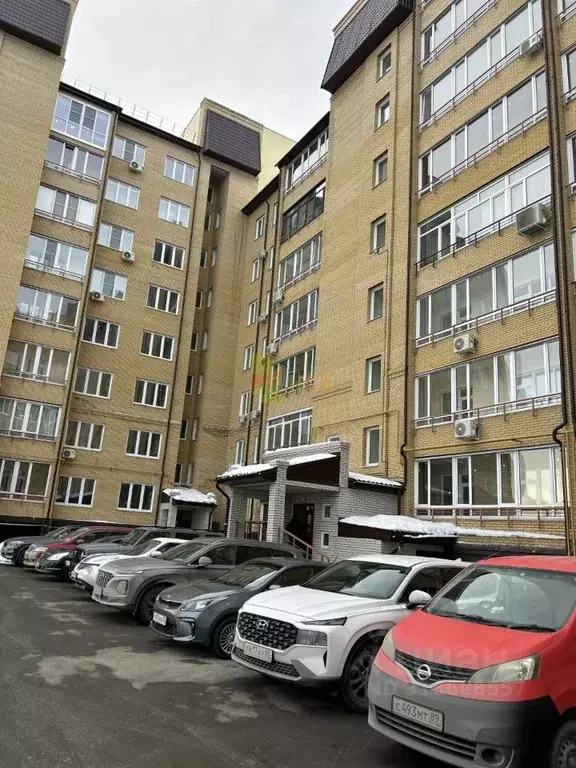 3-к кв. Омская область, Омск Старгород мкр, ул. Шукшина, 8 (95.0 м) - Фото 1