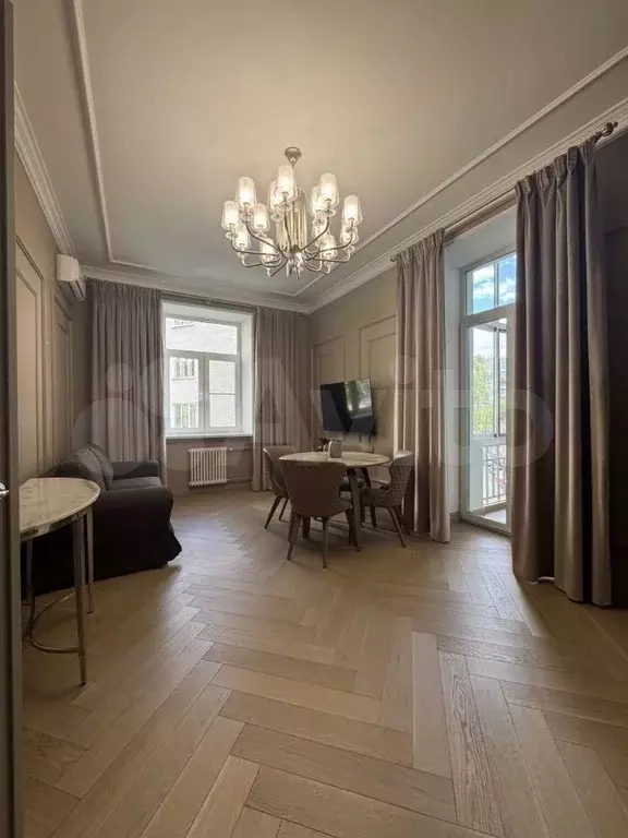 2-к. квартира, 58 м, 4/9 эт. - Фото 1