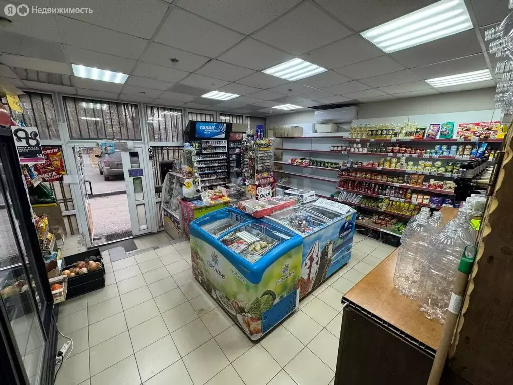 Торговая площадь (69.6 м) - Фото 1