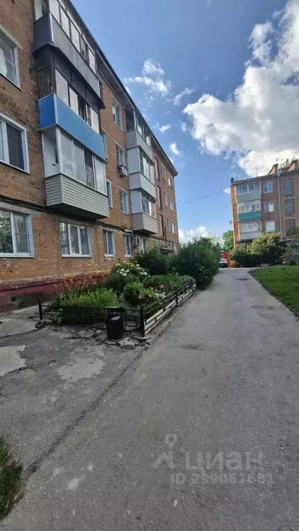 2-к кв. Тульская область, Алексин ул. Баумана, 3 (45.3 м) - Фото 0