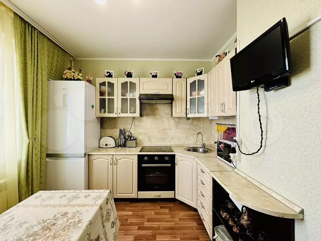 2-к. квартира, 56,6 м, 2/17 эт. - Фото 0
