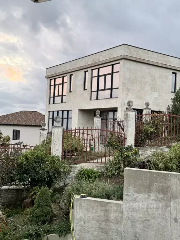 Дом в Краснодарский край, Сочи ул. Высокогорная, 15/1 (357 м) - Фото 1