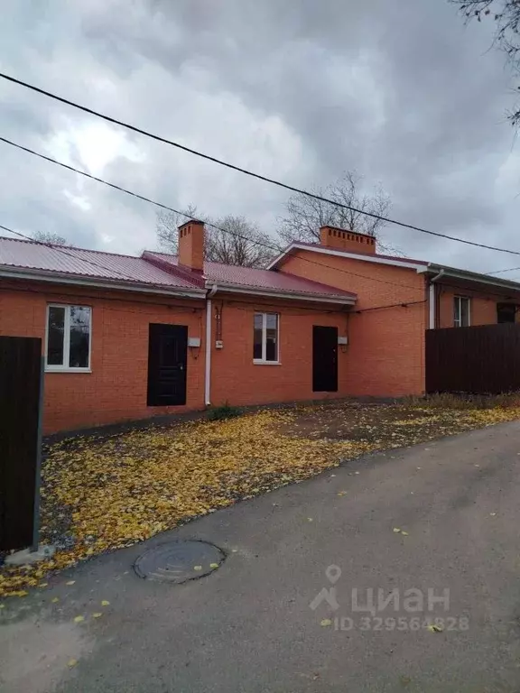 Таунхаус в Ростовская область, Аксай ул. Чичерина (35 м) - Фото 1