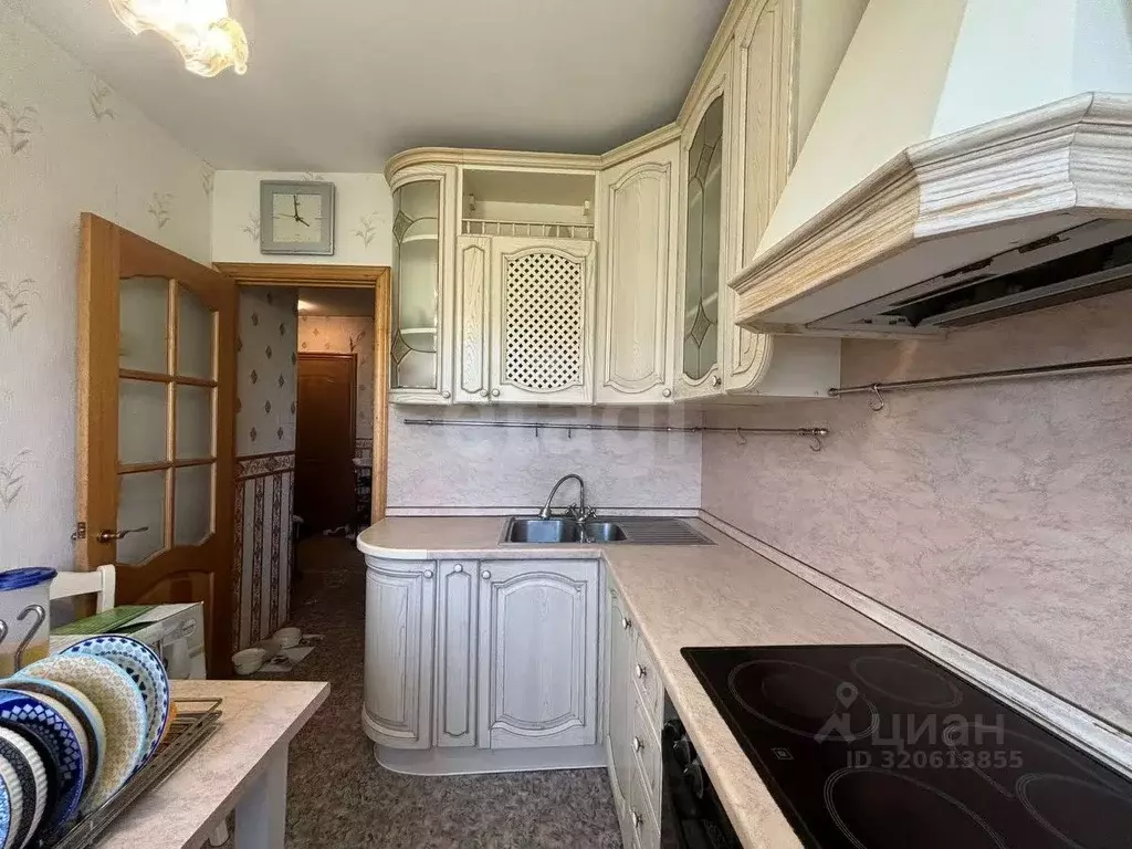 2-к кв. Приморский край, Владивосток ул. Зои Космодемьянской, 12 (49.9 ... - Фото 1