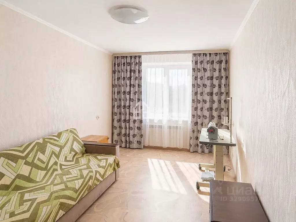 3-к кв. Калужская область, Калуга ул. Георгия Амелина, 35 (68.09 м) - Фото 1