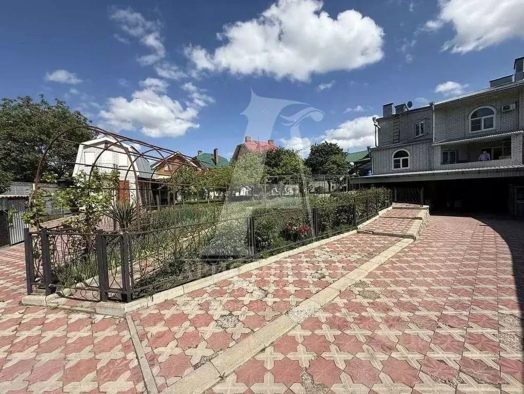 Дом в Ставропольский край, Пятигорск городской округ, пос. Свободы ул. ... - Фото 0