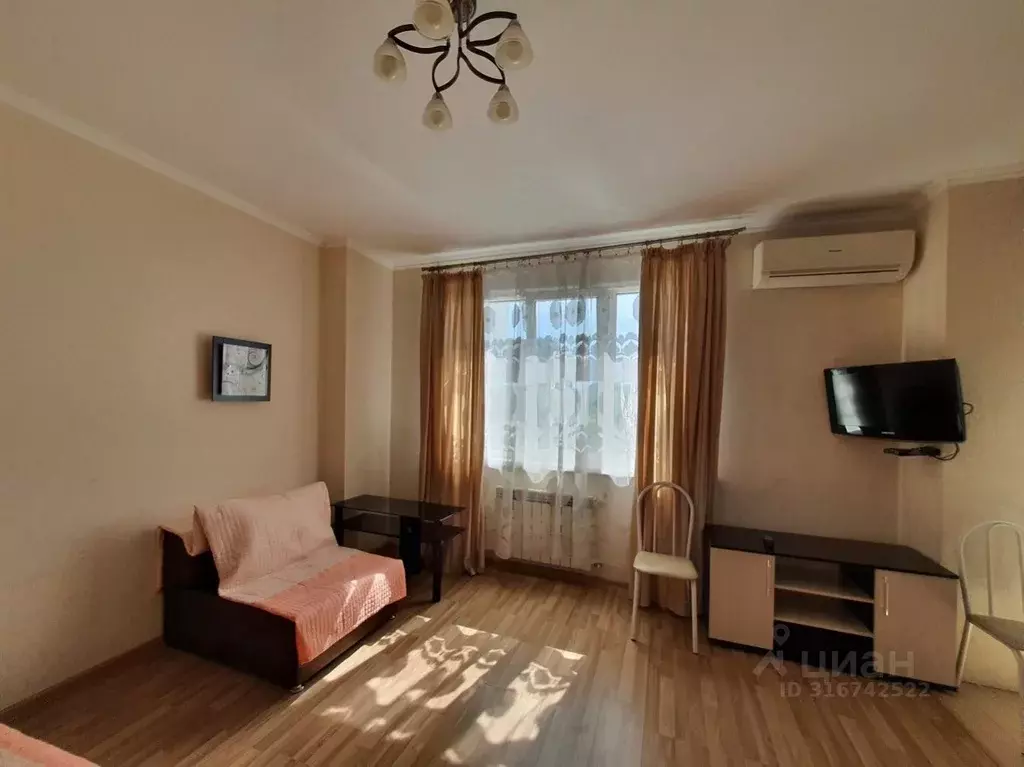 1-к кв. Краснодарский край, Анапа Крымская ул., 272 (52.0 м) - Фото 0