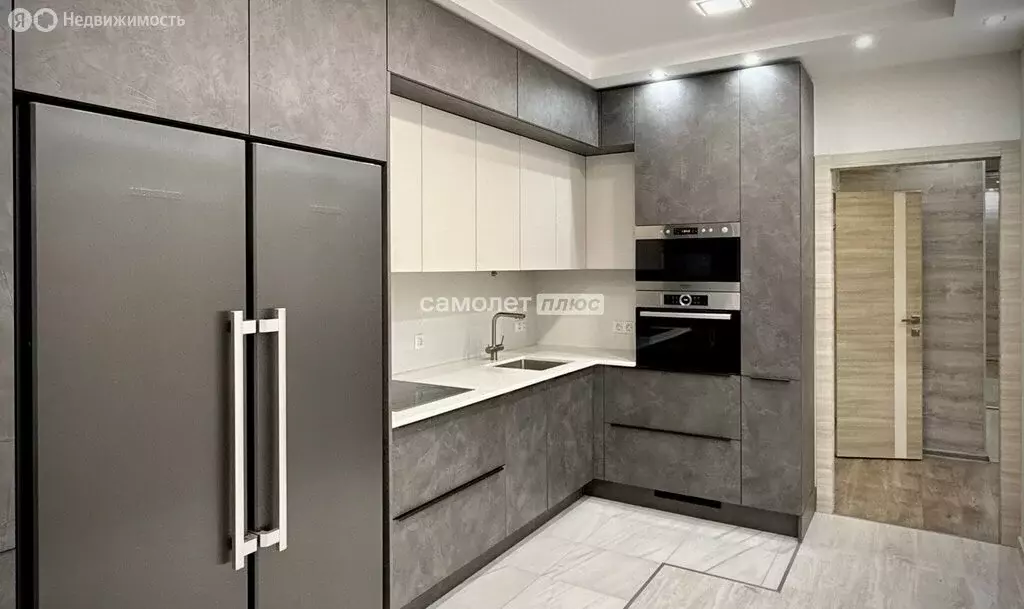 3-комнатная квартира: Санкт-Петербург, Московский проспект, 183-185Ак2 ... - Фото 1