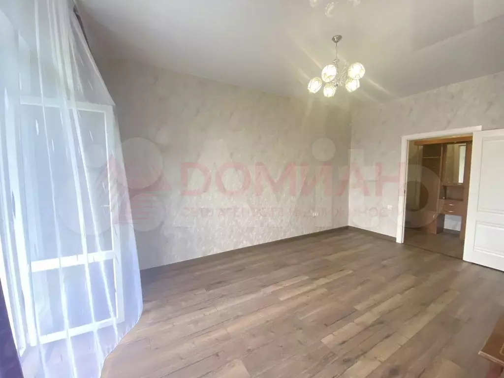 2-к. квартира, 60м, 4/4эт. - Фото 0