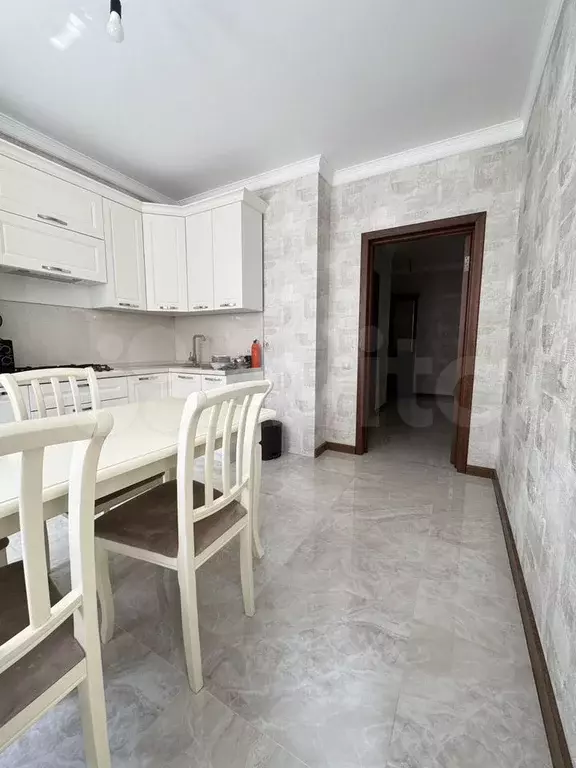 2-к. квартира, 78 м, 3/7 эт. - Фото 1