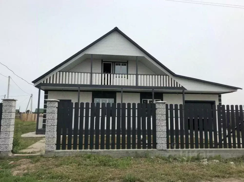 Дом в Иркутская область, Иркутский муниципальный округ, с. Хомутово ... - Фото 0