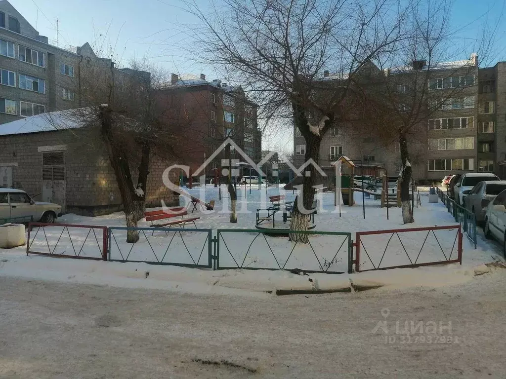 2-к кв. Хакасия, Абакан ул. Чехова, 52 (49.0 м) - Фото 1