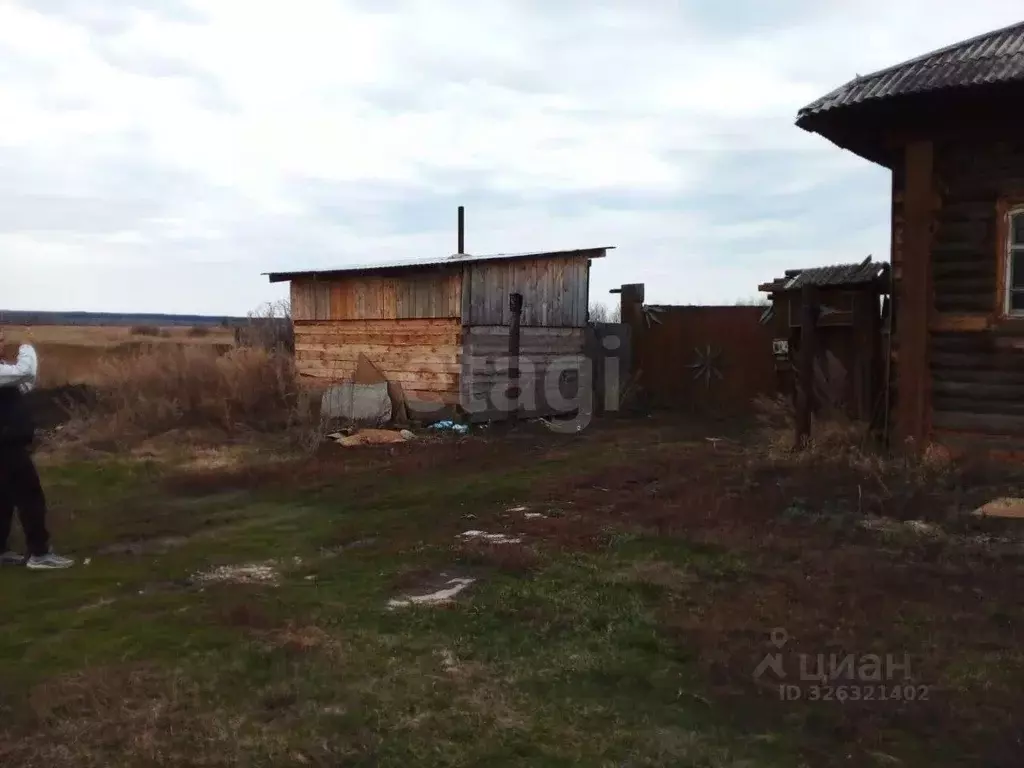 Дом в Свердловская область, Талицкий муниципальный округ, с. ... - Фото 1