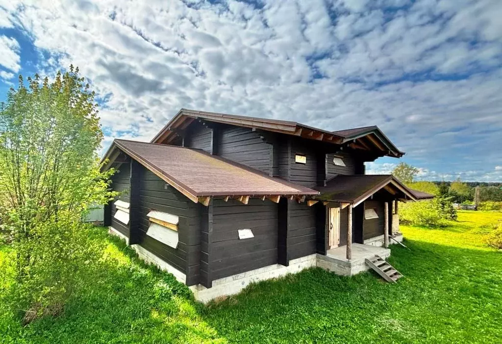 Дом в Калужская область, Дзержинский муниципальный округ, Угорское ... - Фото 1