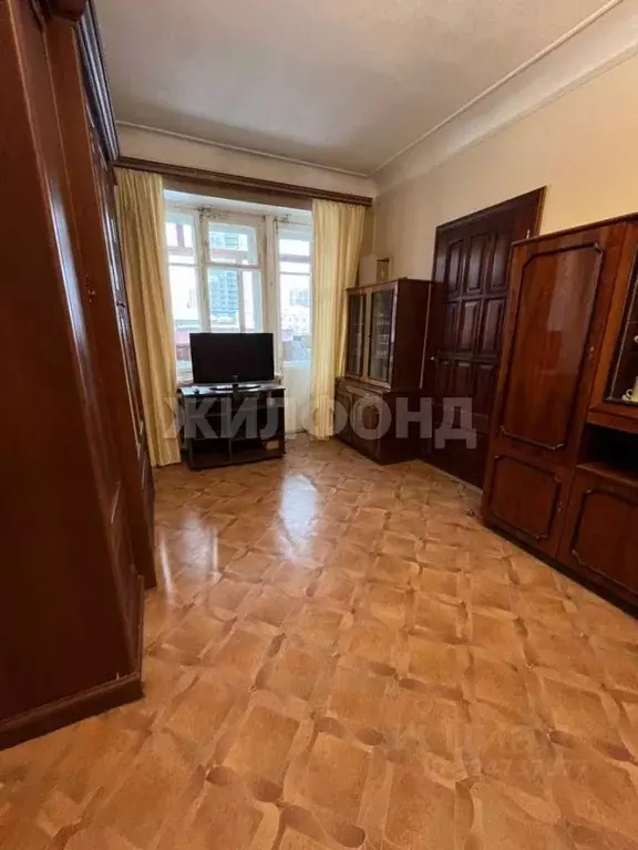 3-к кв. Новосибирская область, Новосибирск просп. Дзержинского, 20/1 ... - Фото 1