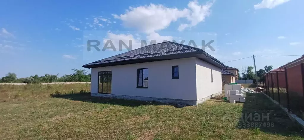 Дом в Адыгея, Майкоп ул. Григория Коваленко, 8 (140 м) - Фото 1