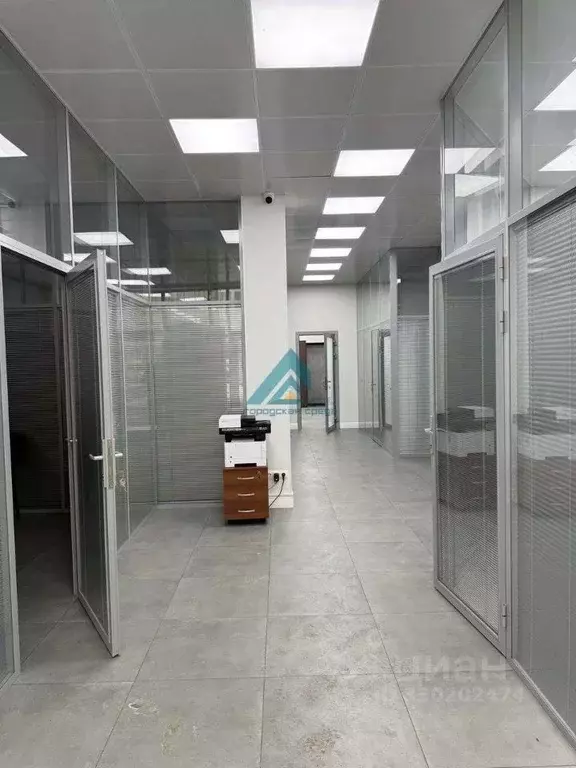 Офис в Оренбургская область, Оренбург Полигонная ул., 21 (167 м) - Фото 2