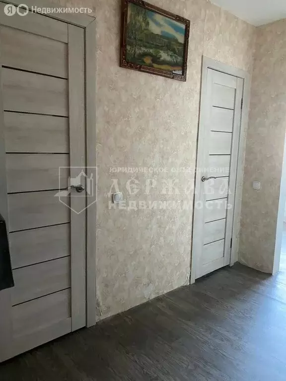 2-комнатная квартира: село Верхотомское, Советская улица, 81В (59 м) - Фото 1