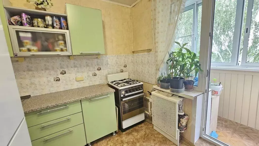 1-к кв. Кировская область, Киров Коминтерновский мкр, ул. Боровая, 22 ... - Фото 0