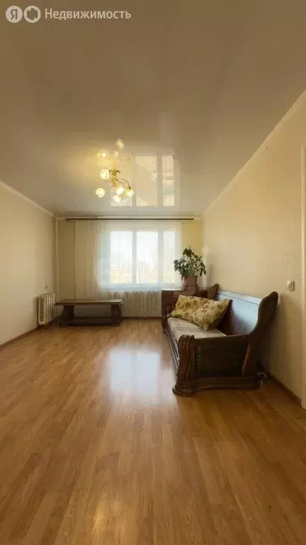 4-комнатная квартира: Ижевск, улица А.Н. Сабурова, 31 (69.9 м) - Фото 1