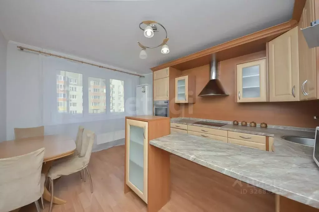 2-к кв. Тюменская область, Тюмень Широтная ул., 126к1 (66.6 м) - Фото 1