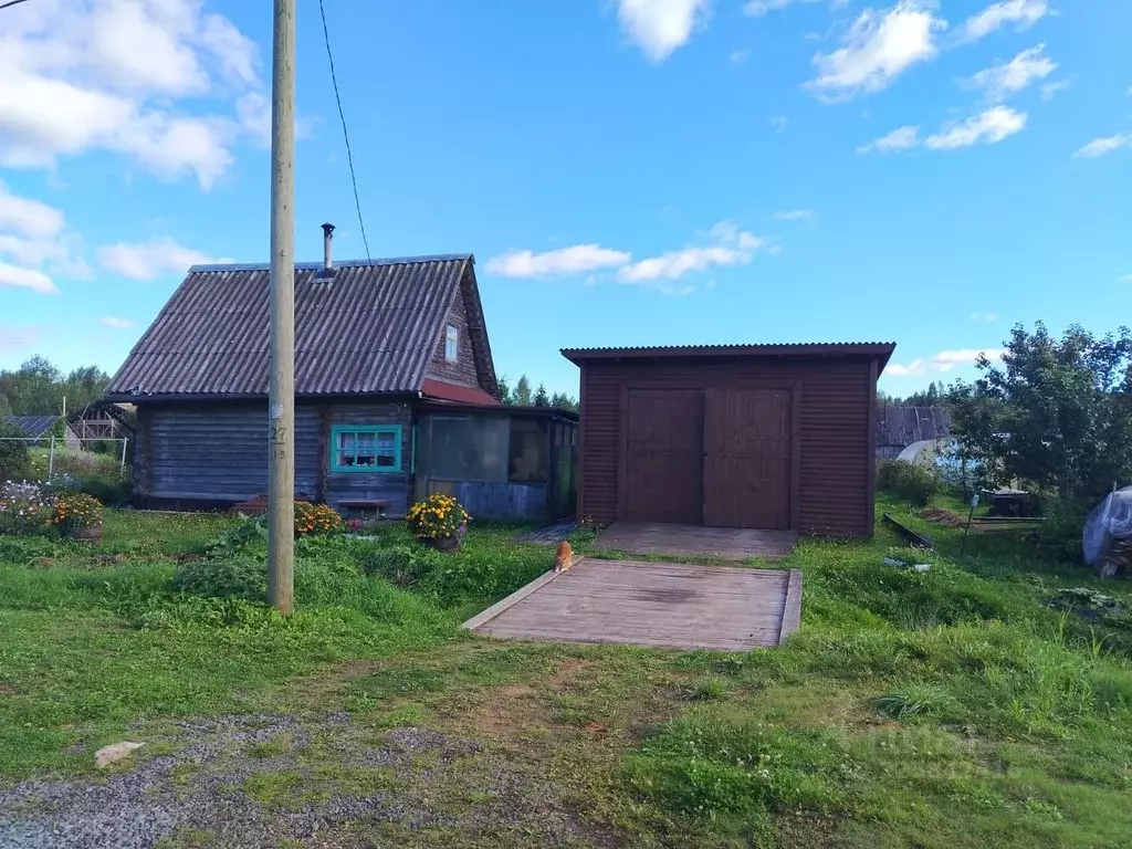 Дом в Ленинградская область, Тихвинское городское поселение, ... - Фото 1