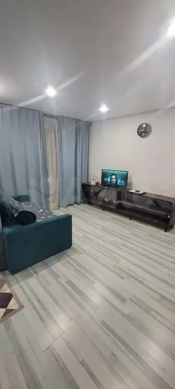 2-к. квартира, 45 м, 2/5 эт. - Фото 1