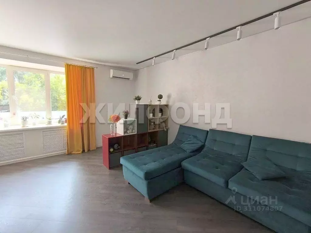 3-к кв. Томская область, Томск Октябрьская ул., 26 (87.1 м) - Фото 1