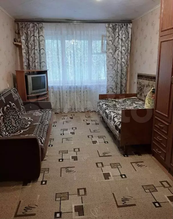 Комната 18 м в 4-к., 3/5 эт. - Фото 0