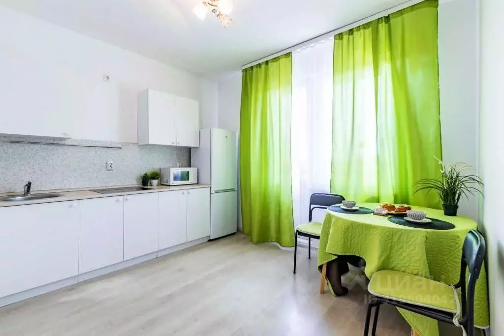 1-к кв. Свердловская область, Екатеринбург ул. Шефская, 106/1 (40.0 м) - Фото 1