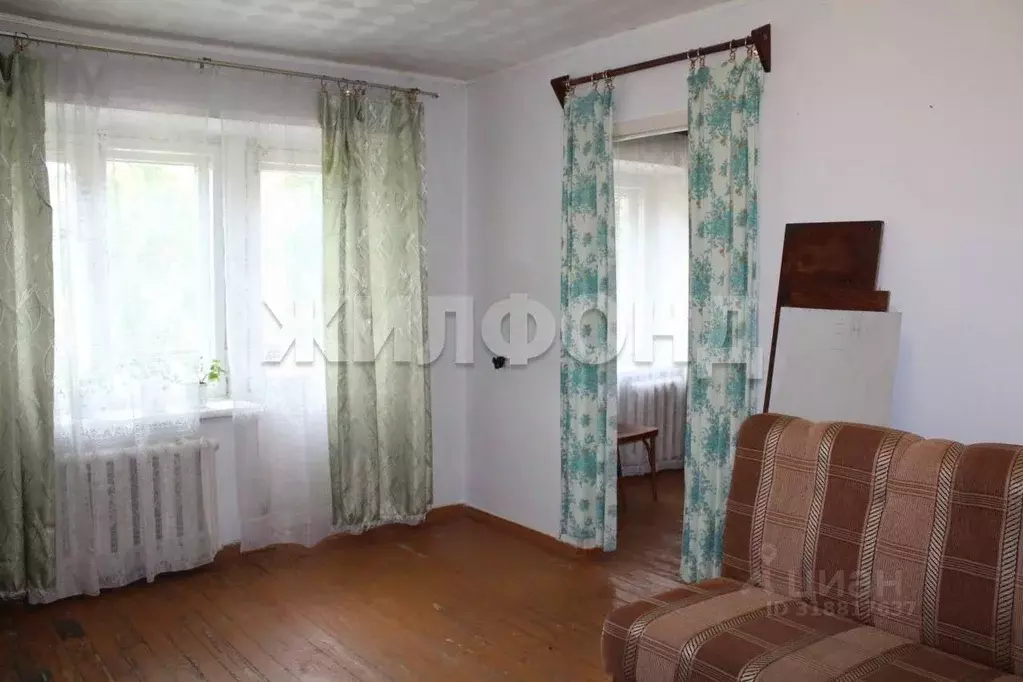 2-к кв. Новосибирская область, Новосибирск Барьерная ул., 14 (42.8 м) - Фото 0
