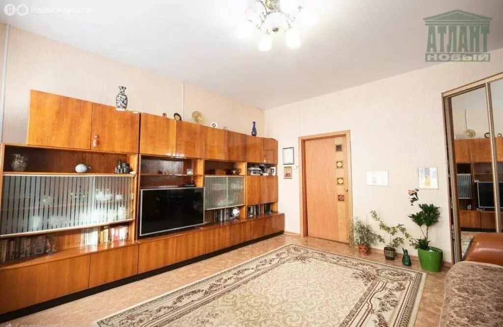 3-комнатная квартира: Хабаровск, Гражданский переулок, 8 (64.2 м) - Фото 2