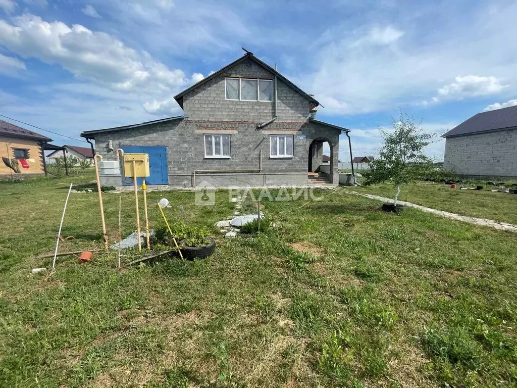 Дом в Белгородская область, Белгородский район, Крутологское с/пос, с. ... - Фото 0