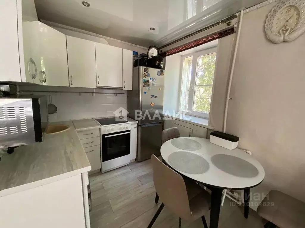 2-к кв. Бурятия, Улан-Удэ бул. Карла Маркса, 17 (41.6 м) - Фото 0