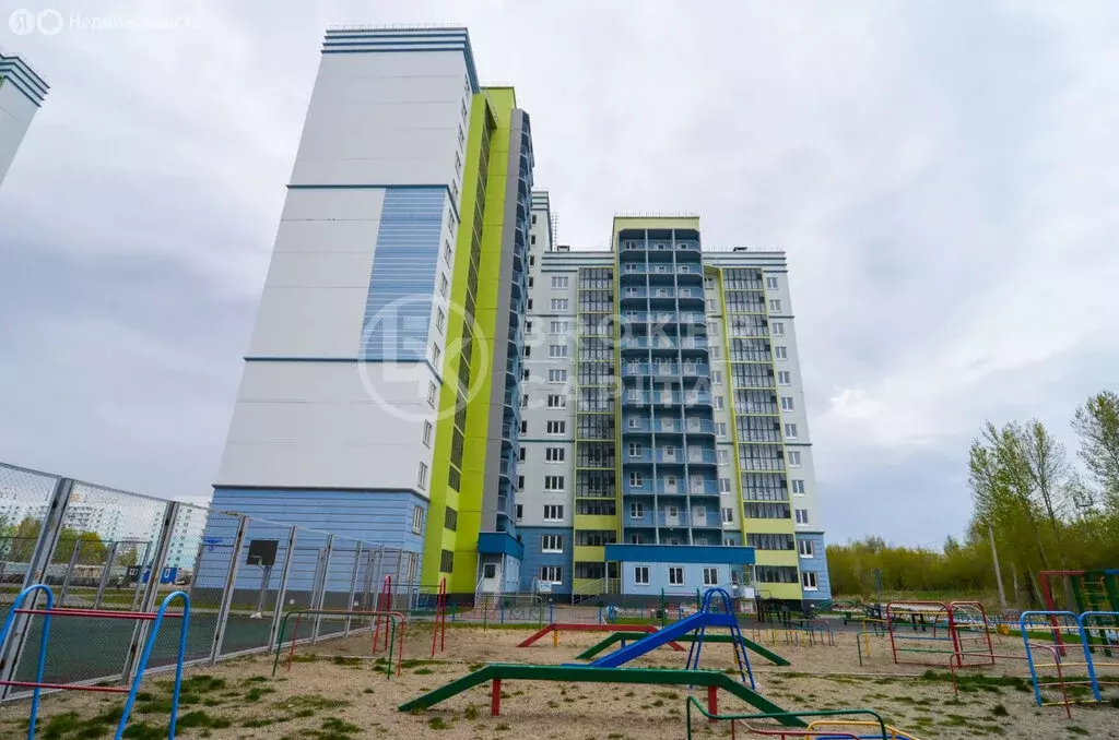 2-комнатная квартира: Новосибирск, улица Николая Сотникова, 36 (77.5 ... - Фото 0