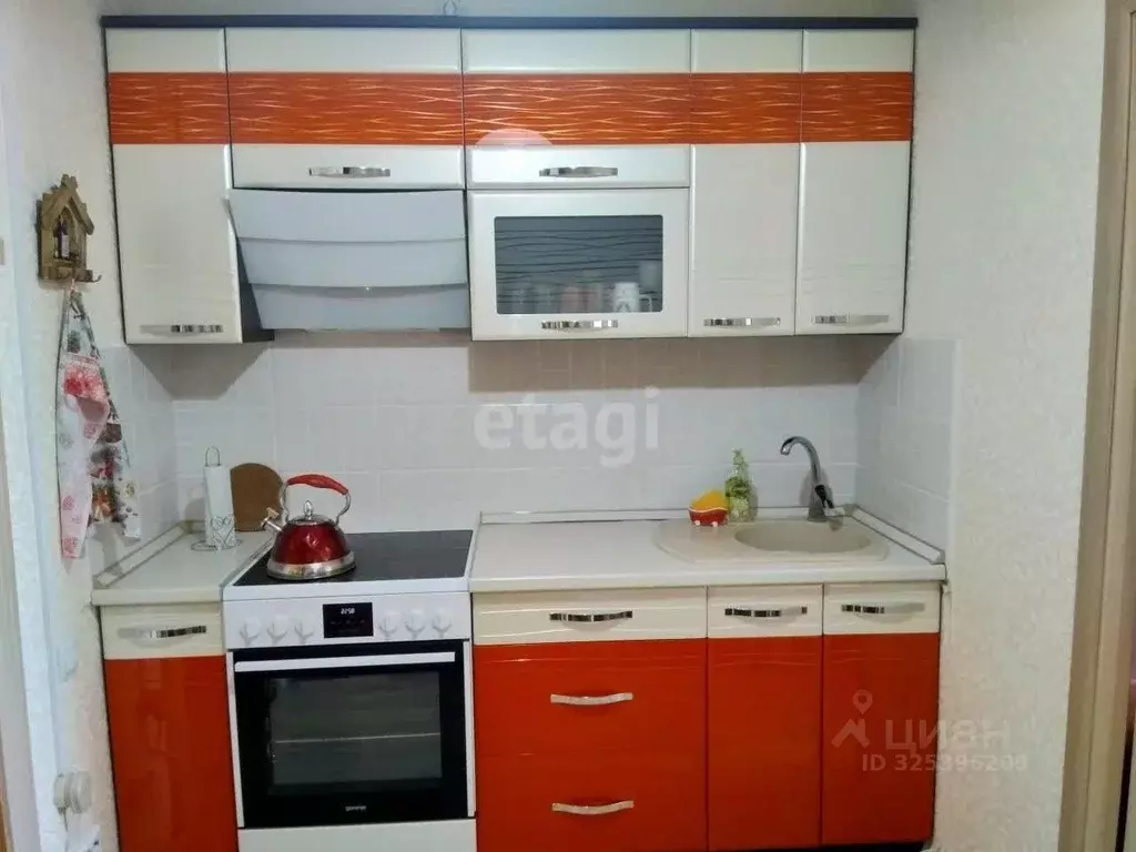 2-к кв. Саха (Якутия), Якутск ул. Дзержинского, 41/2 (45.4 м) - Фото 1